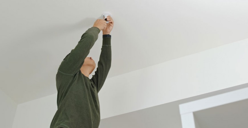 Cómo instalar un ventilador de techo